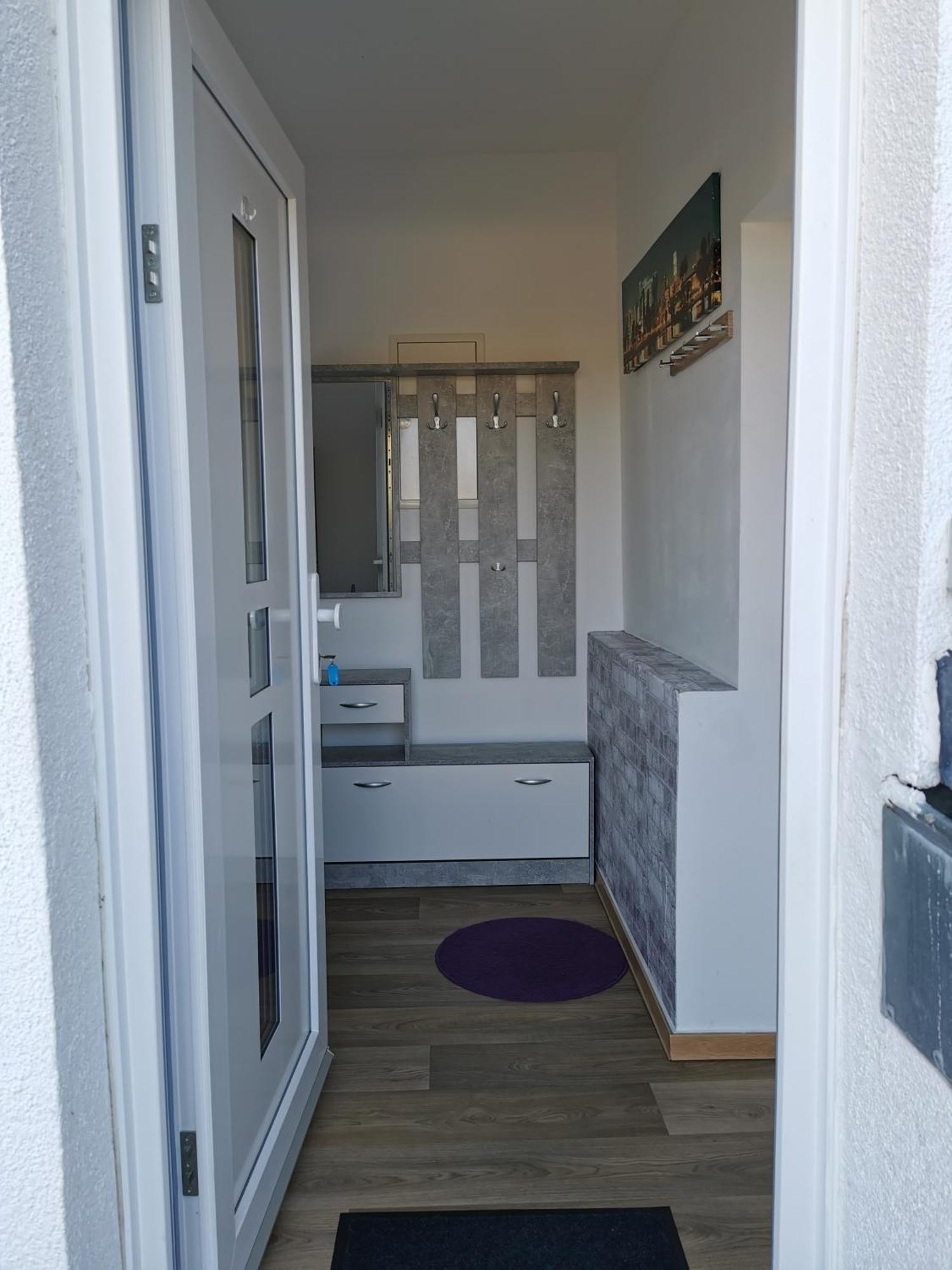 4-Zimmer-Wohnung Mit 6 Betten Bad Oeynhausen Exterior foto